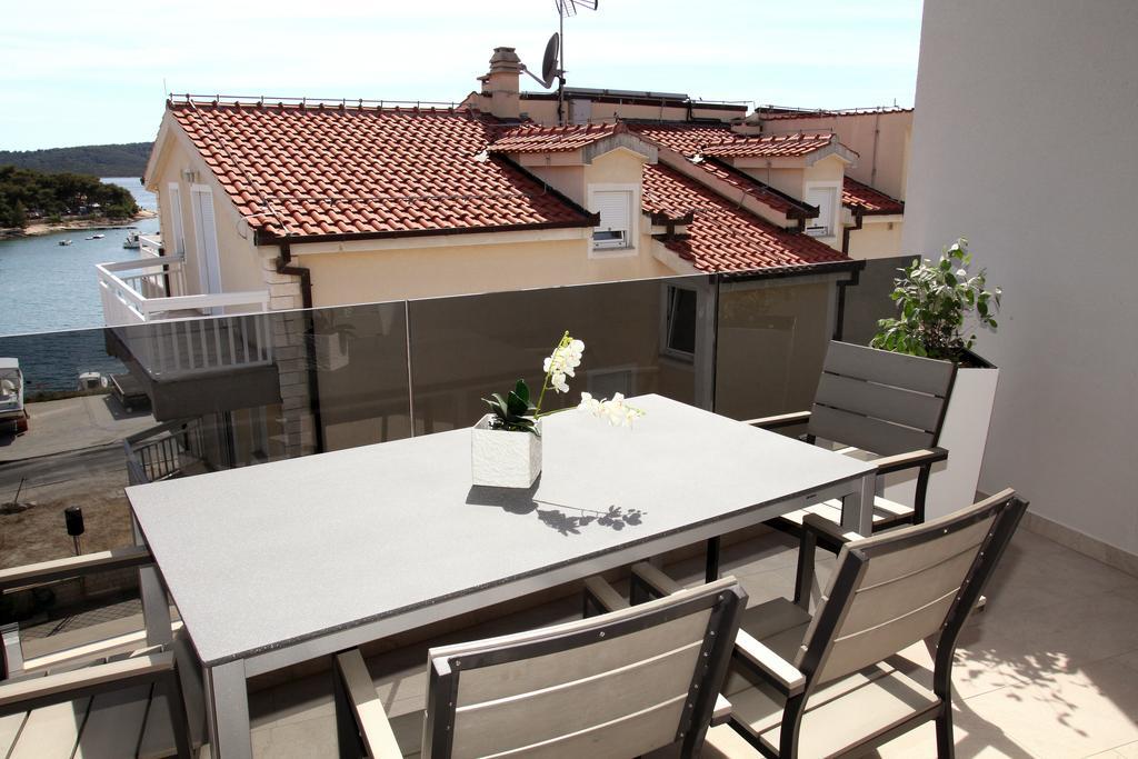Apartments Villa Aquamarie Trogir Luaran gambar