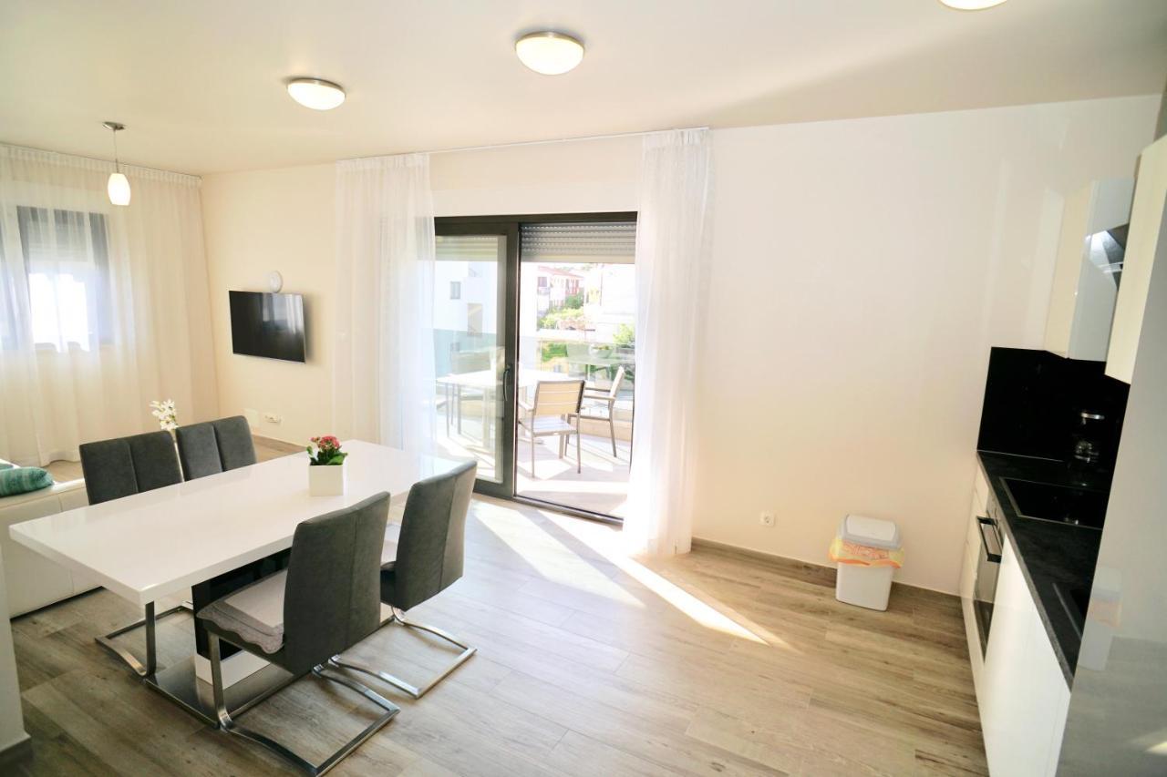 Apartments Villa Aquamarie Trogir Luaran gambar
